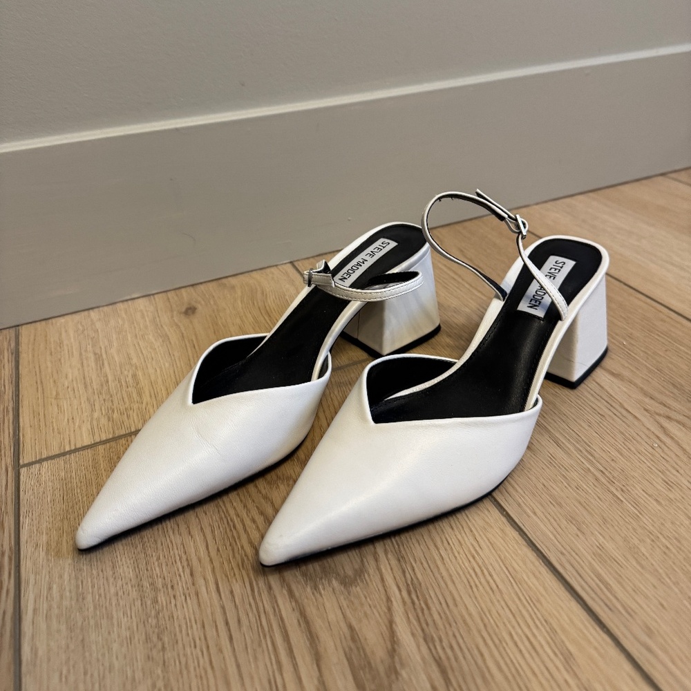 Steve Madden White Pointed Slingback Block Heel Pumps